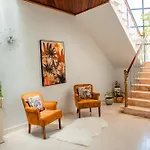 Larverde 3*