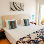 Larverde 3*