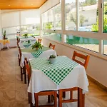 Larverde 3* Serta