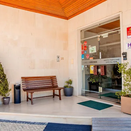 Larverde Serta